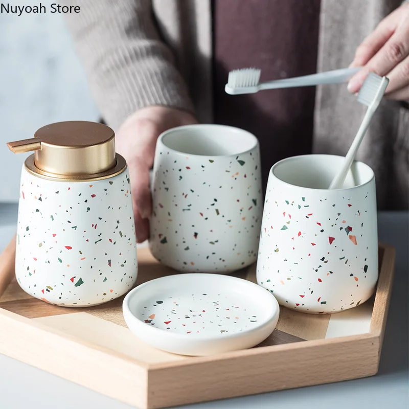 Zara Home Bathroom Set - Ensemble de décoration européenne pour salle