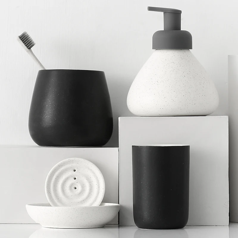 Zara Home Bathroom Set - Fournitures de salle de bains en
