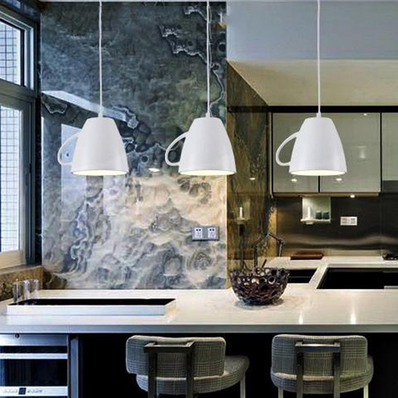 Lampe LED Suspendue en Résine  - Home Of The Year Bathroom avis et prix