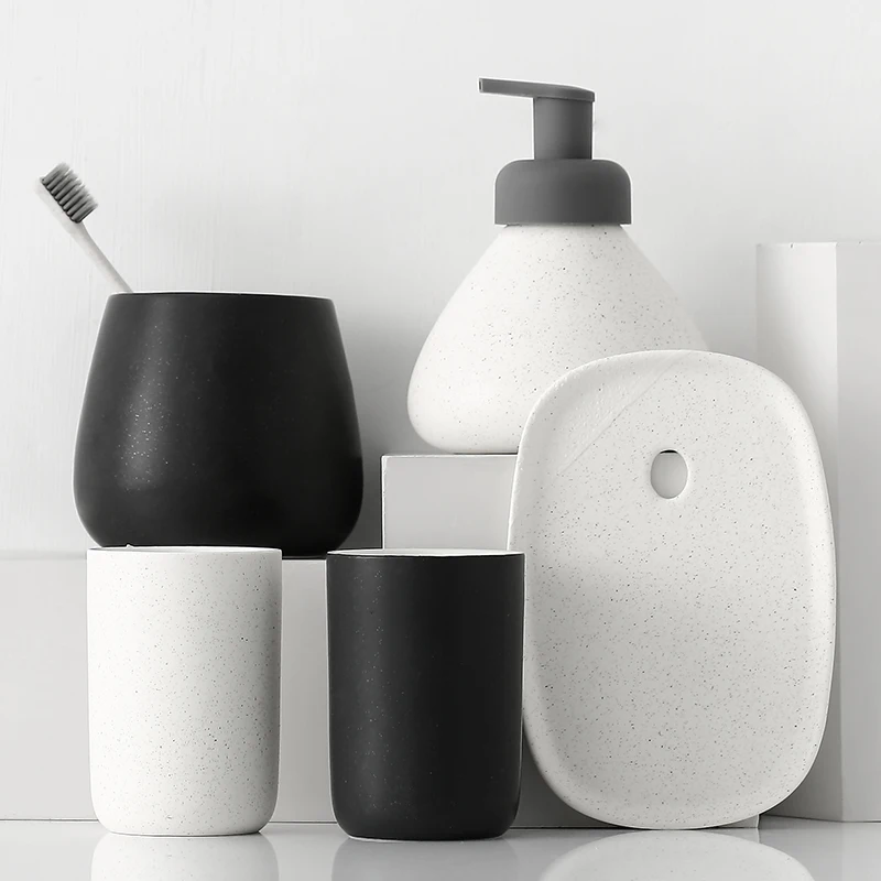 Fournitures de salle de bains  - Zara Home Bathroom Set avis et prix