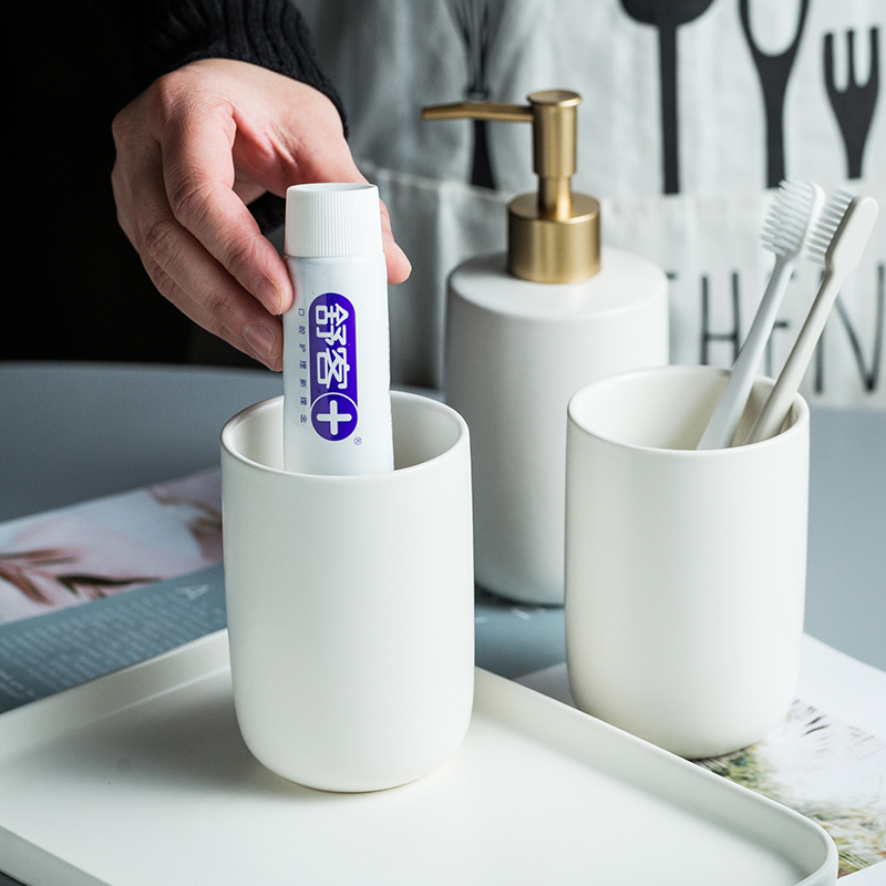 Ensemble de lavage sanitaire e - Zara Home Bathroom Set avis et prix