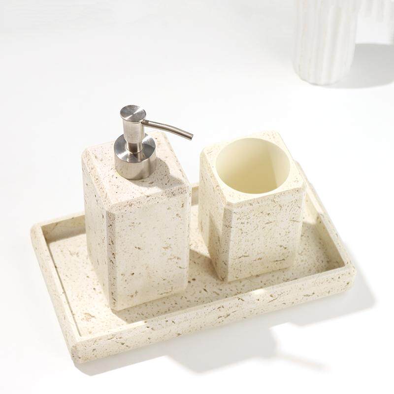 Flacon de désinfectant pour le - Zara Home Bathroom Set avis et prix